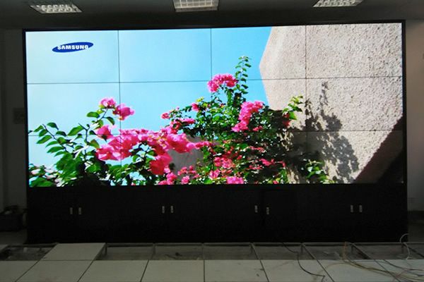 55寸液晶拼接屏價(jià)格是多少錢？