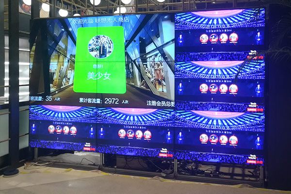 為什么55寸拼接屏更受到客戶歡迎？
