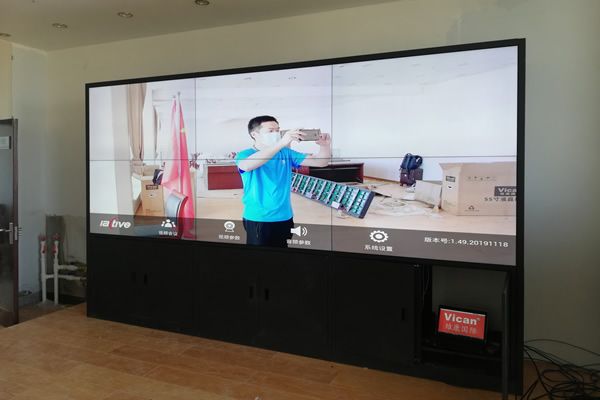 三星55寸液晶拼接屏有什么特點(diǎn)，目前市場上還有貨嗎