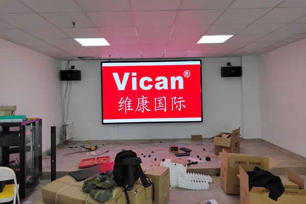 全彩LED顯示屏在酒店場合的應(yīng)用優(yōu)勢(shì)有哪些