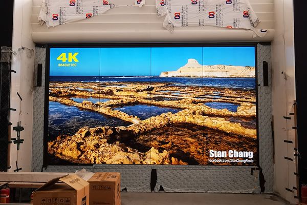 展館展廳場(chǎng)合的顯示大屏使用LED屏好，還是拼接屏好？